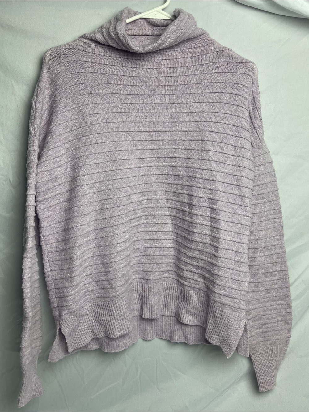 Cozy Ribbed Turtleneck Sweater - Light Lavender